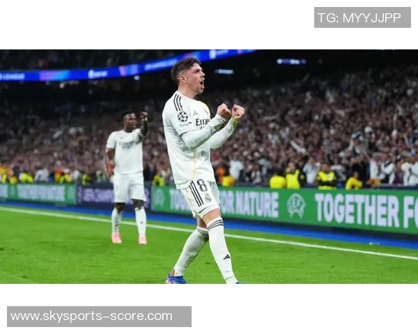 意甲激战曼联逆转皇马帽子戏法点燃全场转会传闻再起